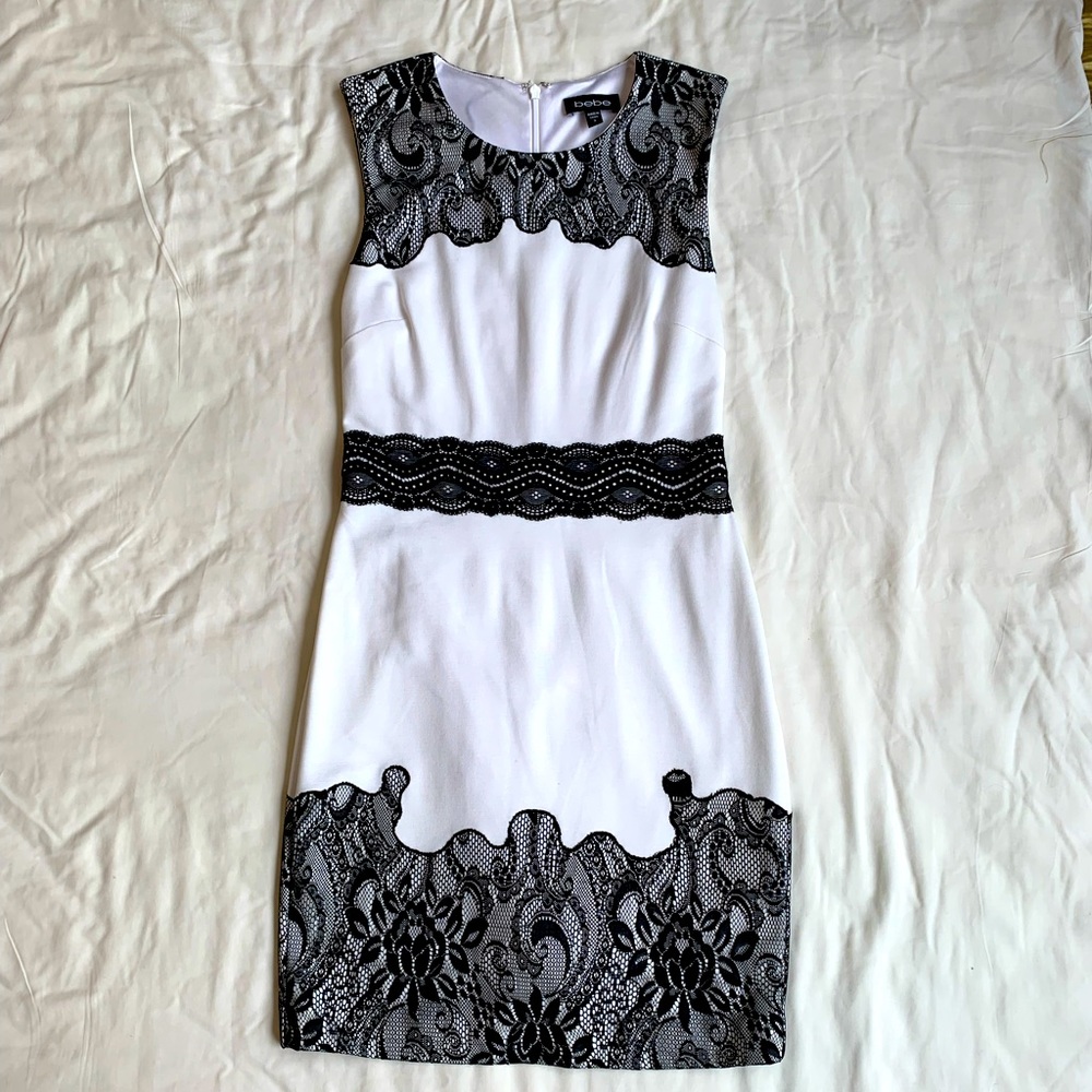 BEBÉ dress size S.
